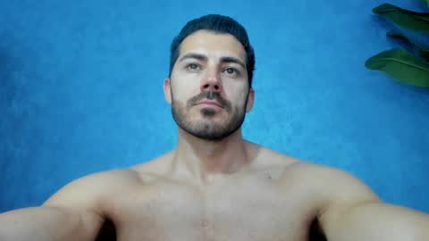 Snapshot of muscularmaster chatting on 05/04/26, 09:16 muscularmaster onlyfans online show from 05/04/26, 09:16