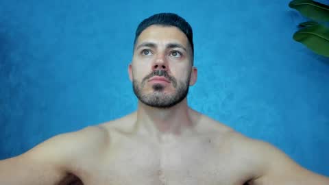Snapshot of muscularmaster chatting on 05/10/26, 09:09 muscularmaster onlyfans online show from 05/10/26, 09:09