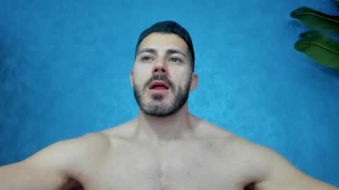 Snapshot of muscularmaster chatting on 05/15/26, 09:16 muscularmaster onlyfans online show from 05/15/26, 09:16