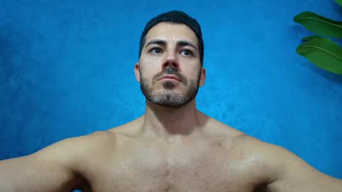 Snapshot of muscularmaster chatting on 06/16/26, 09:39 muscularmaster onlyfans online show from 06/16/26, 09:39