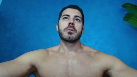 Snapshot of muscularmaster chatting on 07/14/26, 08:52 muscularmaster onlyfans online show from 07/14/26, 08:52