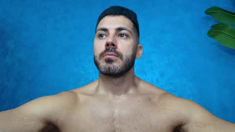 Snapshot of muscularmaster chatting on 07/17/26, 09:27 muscularmaster onlyfans online show from 07/17/26, 09:27