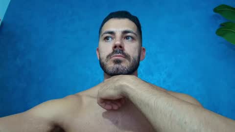 Snapshot of muscularmaster chatting on 07/17/26, 09:41 muscularmaster onlyfans online show from 07/17/26, 09:41