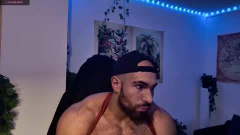 Snapshot of musculusx chatting on 10/11/25, 01:31 Musculus online show from 10/11/25, 01:31