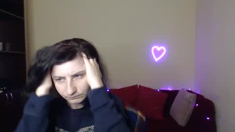 Jeneva online show from 12/21/25, 06:26