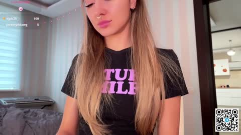 Snapshot of museleks chatting on 12/02/24, 09:45 Aleksa online show from 12/02/24, 09:45