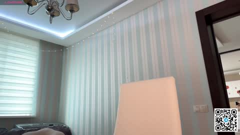 Snapshot of museleks chatting on 12/10/24, 06:44 Aleksa online show from 12/10/24, 06:44