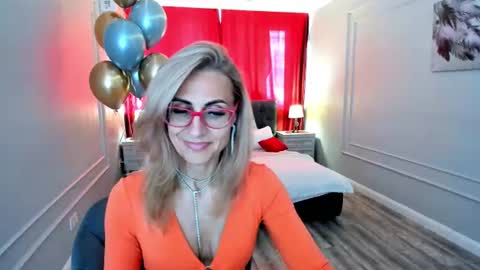 Diana online show from 07/06/26, 03:03
