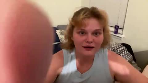 mushymummy000 online show from 10/20/25, 02:34