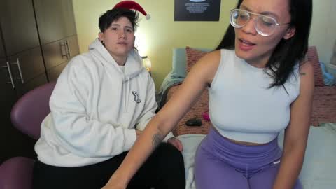 Snapshot of musicayluna chatting on 12/31/24, 06:05 VALENTINA Luna online show from 12/31/24, 06:05