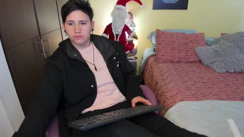 Snapshot of musicayluna chatting on 01/03/25, 12:22 VALENTINA Luna online show from 01/03/25, 12:22