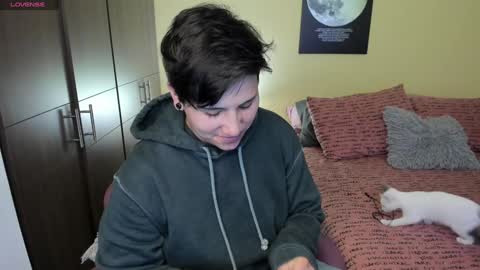 Snapshot of musicayluna chatting on 01/31/25, 04:47 VALENTINA Luna online show from 01/31/25, 04:47