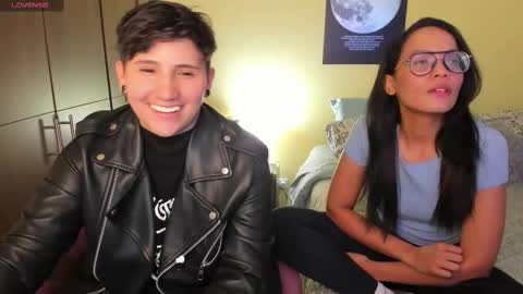 Snapshot of musicayluna chatting on 02/15/25, 03:31 VALENTINA Luna online show from 02/15/25, 03:31