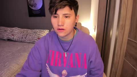 Snapshot of musicayluna chatting on 03/09/25, 06:39 VALENTINA Luna online show from 03/09/25, 06:39