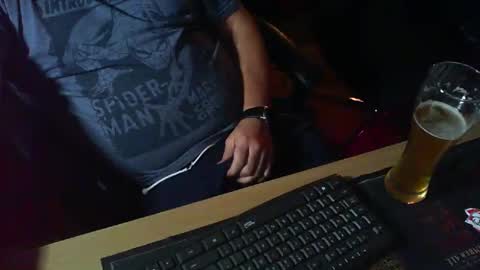 Snapshot of muso44 chatting on 02/28/25, 12:31 Muso online show from 02/28/25, 12:31