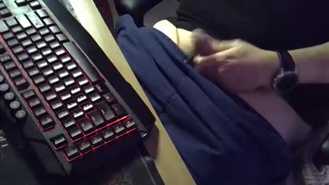 Snapshot of muso44 chatting on 09/26/25, 06:17 Muso online show from 09/26/25, 06:17