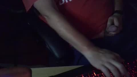 Snapshot of muso44 chatting on 01/10/26, 02:52 Muso online show from 01/10/26, 02:52