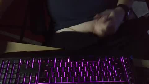 Snapshot of muso44 chatting on 02/15/26, 09:55 Muso online show from 02/15/26, 09:55