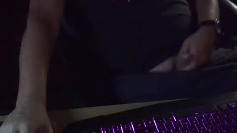 Snapshot of muso44 chatting on 03/01/26, 11:45 Muso online show from 03/01/26, 11:45