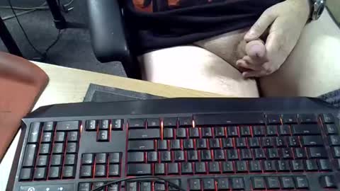 Snapshot of muso44 chatting on 04/17/26, 03:53 Muso online show from 04/17/26, 03:53