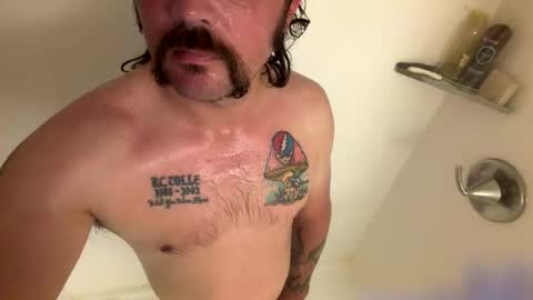 Snapshot of mustang8562 chatting on 03/30/26, 12:06 mustang8562 online show from 03/30/26, 12:06