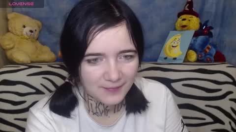 Snapshot of mustardgirl chatting on 12/18/24, 11:51 ZZ TOP online show from 12/18/24, 11:51