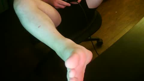 Snapshot of mustenjoyhead79 chatting on 09/12/25, 02:11 mustenjoyhead79 online show from 09/12/25, 02:11