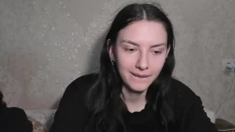 Snapshot of muuur_love chatting on 07/22/26, 09:06 cute couple online show from 07/22/26, 09:06