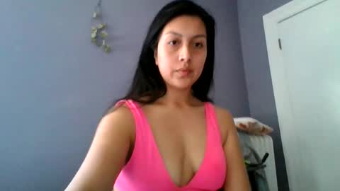Snapshot of mvlanxo chatting on 05/05/26, 03:42 mvlanxo online show from 05/05/26, 03:42