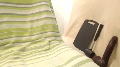 Snapshot of mvrkchalamet chatting on 10/09/25, 07:28 Mark online show from 10/09/25, 07:28