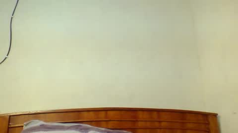 mwekas568403 online show from 12/11/24, 06:42