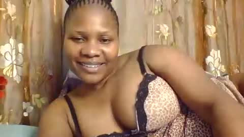 mwekas568403 online show from 02/02/25, 06:10