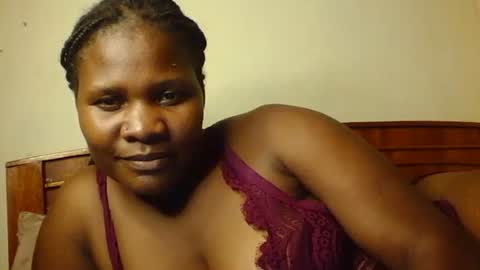 Snapshot of mwekas568403 chatting on 11/10/25, 03:11 mwekas568403 online show from 11/10/25, 03:11