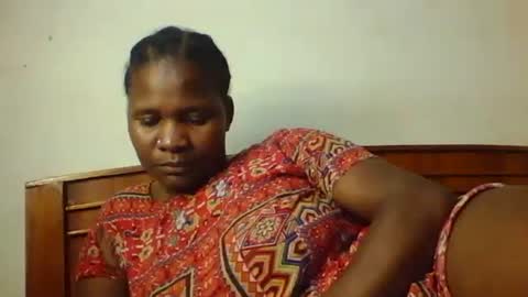 Snapshot of mwekas568403 chatting on 11/17/25, 03:18 mwekas568403 online show from 11/17/25, 03:18