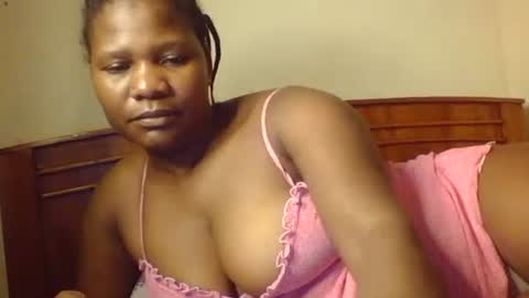 Snapshot of mwekas568403 chatting on 11/23/25, 04:34 mwekas568403 online show from 11/23/25, 04:34