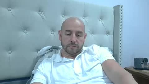 Snapshot of mworlton9 chatting on 04/23/26, 03:58 Maximus online show from 04/23/26, 03:58