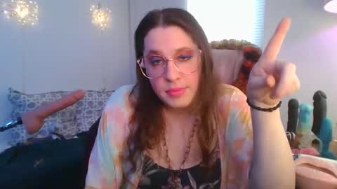 Snapshot of mxsissycharlotte chatting on 02/10/26, 03:27 Mx Charlotte online show from 02/10/26, 03:27