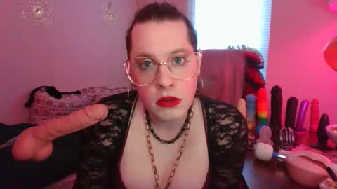 Snapshot of mxsissycharlotte chatting on 03/14/26, 06:57 Mx Charlotte online show from 03/14/26, 06:57