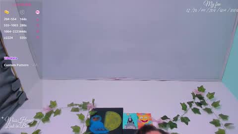 Sara IG   online show from 10/12/25, 09:41