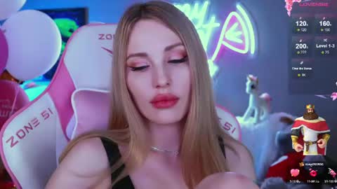 Snapshot of my__sweet__alice chatting on 06/19/26, 08:45 mysweetalice online show from 06/19/26, 08:45