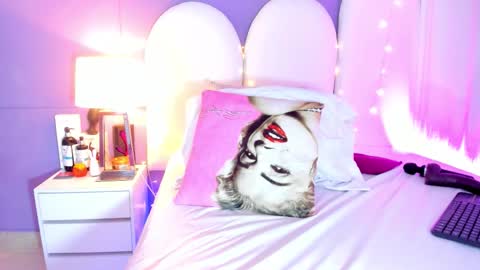 my_aleja_ online show from 01/16/26, 03:38