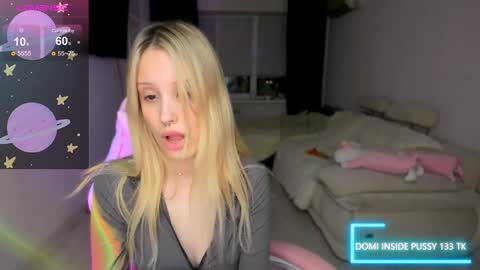 Snapshot of my_dia chatting on 01/30/25, 03:40 Diana online show from 01/30/25, 03:40