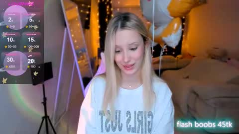 Snapshot of my_dia chatting on 02/19/25, 02:23 Diana online show from 02/19/25, 02:23