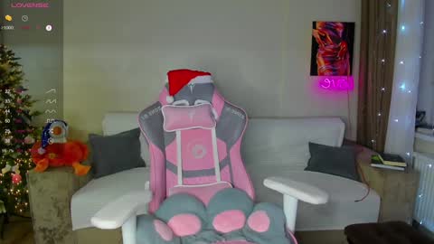 Emmy online show from 12/27/24, 01:28