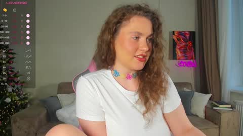 Emmy online show from 02/04/25, 02:49