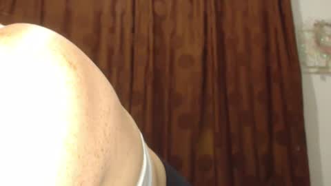 Snapshot of my_kind_of_love chatting on 11/14/25, 06:12 sara i know you love me xoxox online show from 11/14/25, 06:12