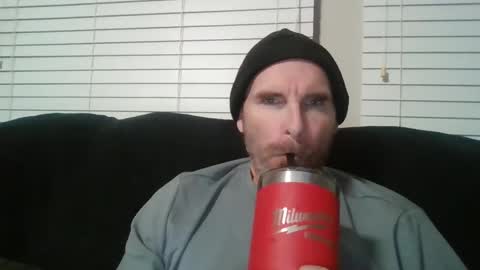 Snapshot of my_little_vienna_sausage chatting on 12/29/24, 10:47 vienna online show from 12/29/24, 10:47