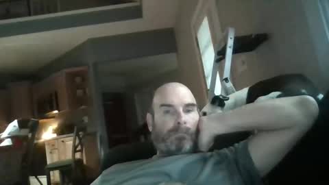 Snapshot of my_little_vienna_sausage chatting on 11/29/25, 01:25 vienna online show from 11/29/25, 01:25