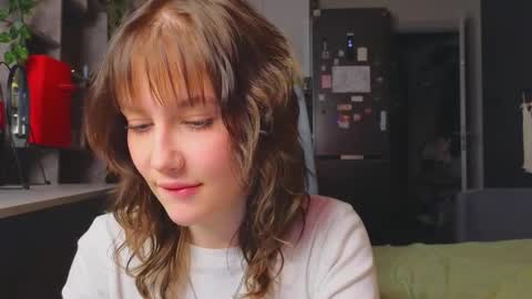 Snapshot of my_parisss chatting on 12/18/24, 03:04  PARIS   online show from 12/18/24, 03:04