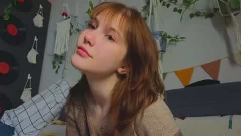 Snapshot of my_parisss chatting on 02/14/25, 01:02  PARIS   online show from 02/14/25, 01:02